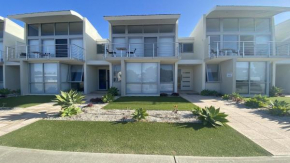 Villa 8 on Dalton